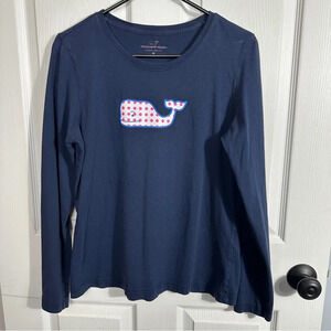 Vineyard Vines size medium signature whale tee with pink polka dots